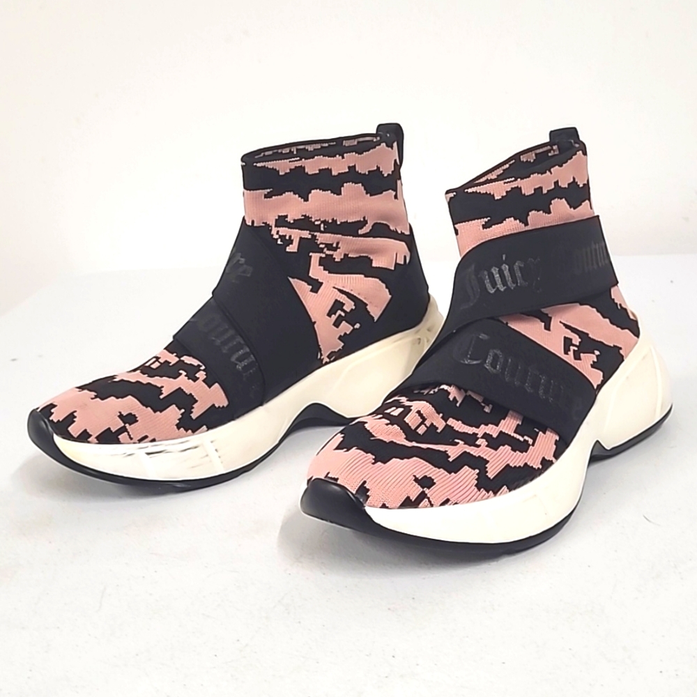 JUICY COUTURE hightop sneakers size 7.5